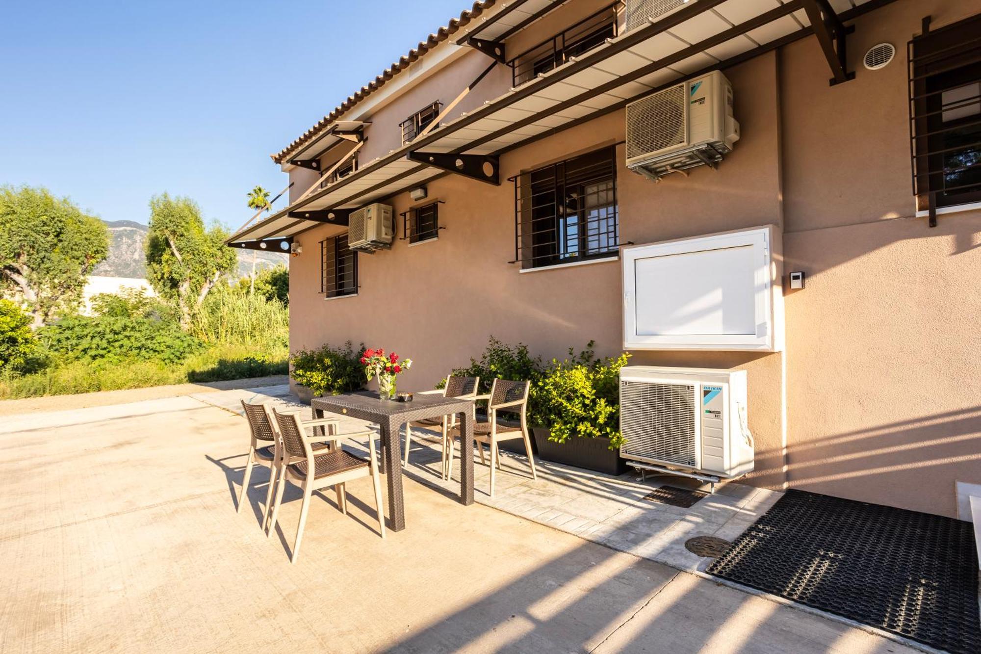 Grande Luxury Villa Kalamata - 3 Exterior photo